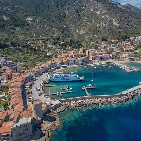 Da Ruggero - 100m Dal Porto מלון ג'יליו פורטו